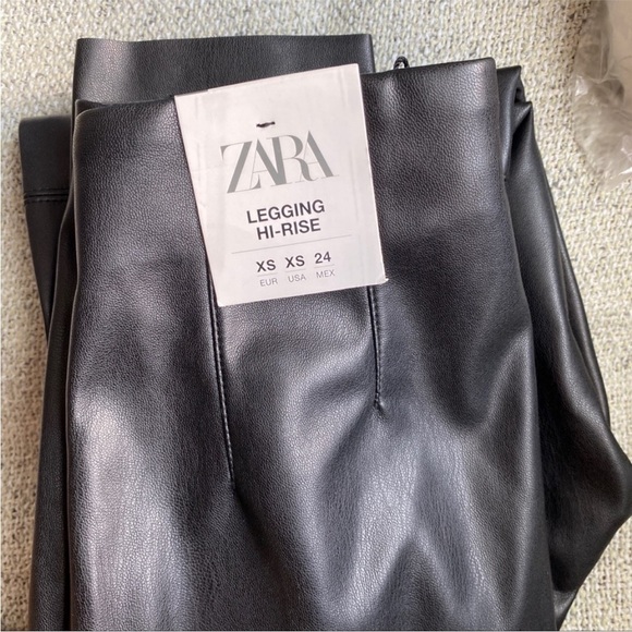 Zara high-waisted vegan leather pants - Picture 7 of 9